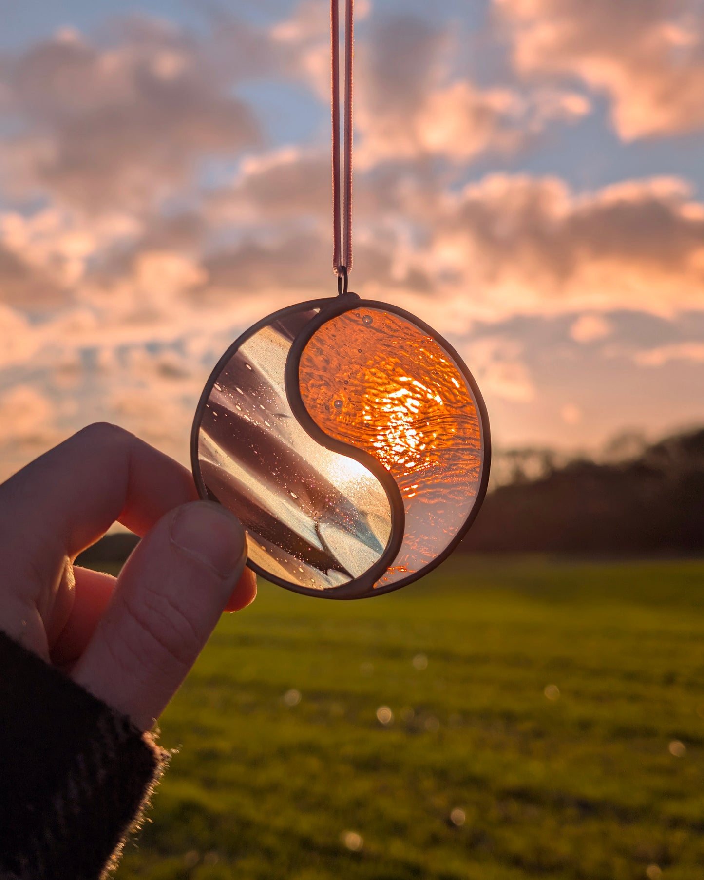 Yin Yang Bauble, Pink Opal