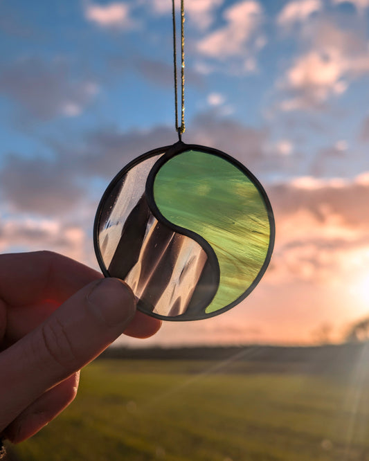 Yin Yang Bauble, Matcha