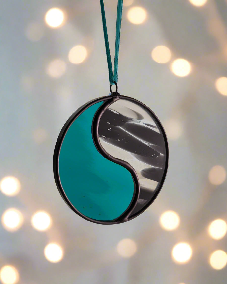 Yin Yang, Turquoise